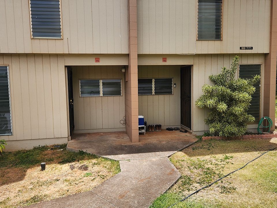 FRONT OF UNIT