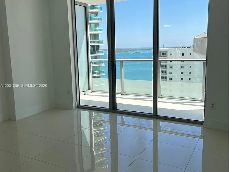 1300 Brickell Bay Dr #1606 — Photo 1