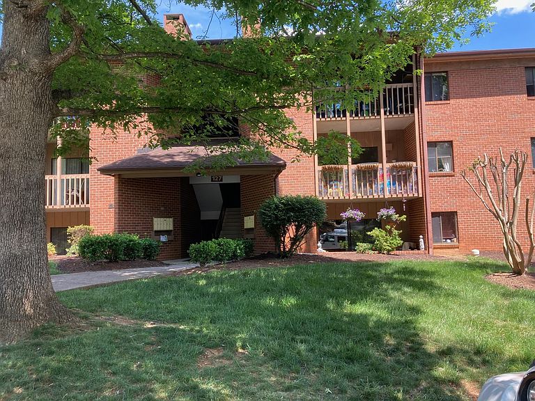 127 Turtle Creek Rd Charlottesville, VA, 22901 Apartments for Rent