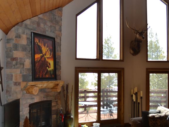 4th image of 418 Lions Lane Cr 856