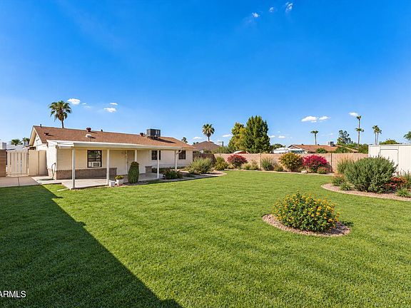 5th image of 3301 E MONICA Avenue