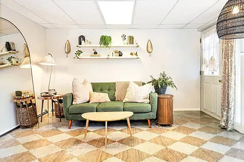 Crescent Ave — Photo 1