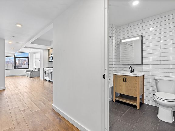 5th image of 251 W 117th St APT 9C
