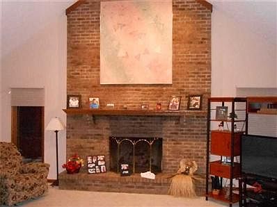 5th image of 1711 Mace Dr