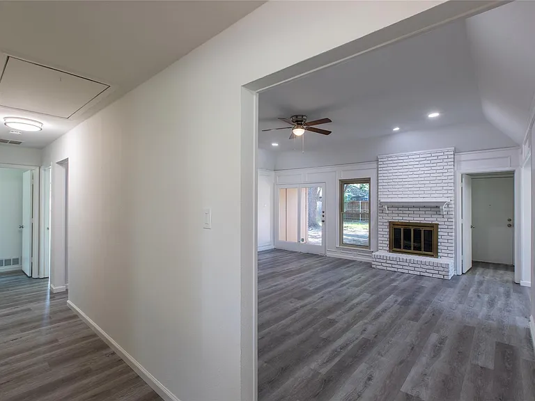 918 Tulane Dr — Photo 1