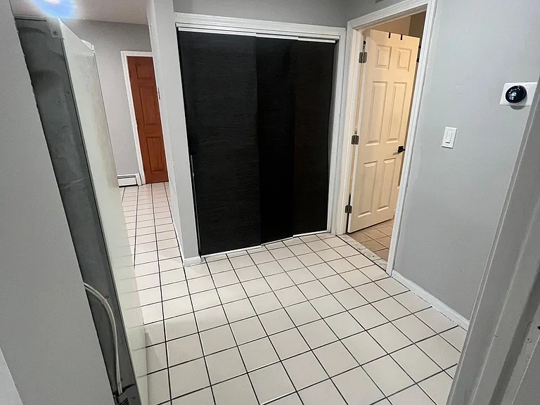 541 Admiral St #3 — Photo 4