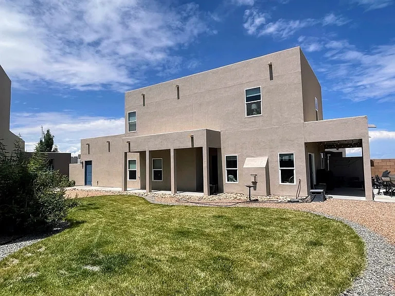 1400 NW Tierra Verde Loop — Photo 2