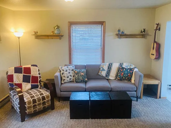 102 SW Bailey Pl, John Day, OR 97845