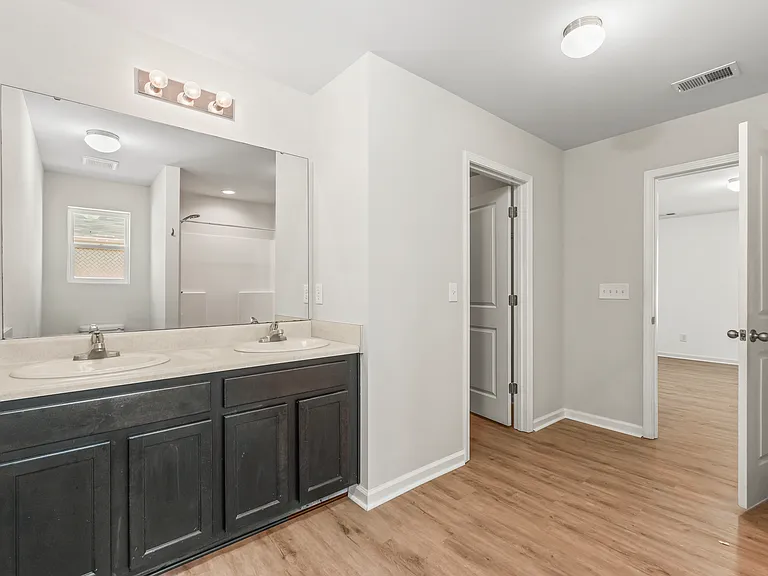 1789 Sapphire Dr — Photo 13