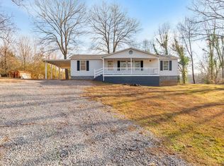 2221 Kenwood Dr, Dalton, GA 30720