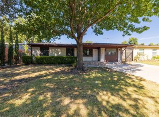 3264 Hillglenn Rd, Dallas, TX 75228