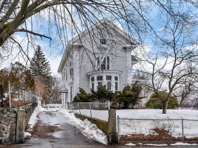 107 Blackstone St, Woonsocket, RI, 02895