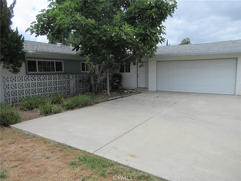 16016 Sunburst St — Photo 33