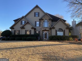 3904 Sentry Ridge Ct, Suwanee, GA 30024