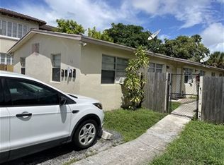 613 5th St APT 3, West Palm Beach, FL 33401