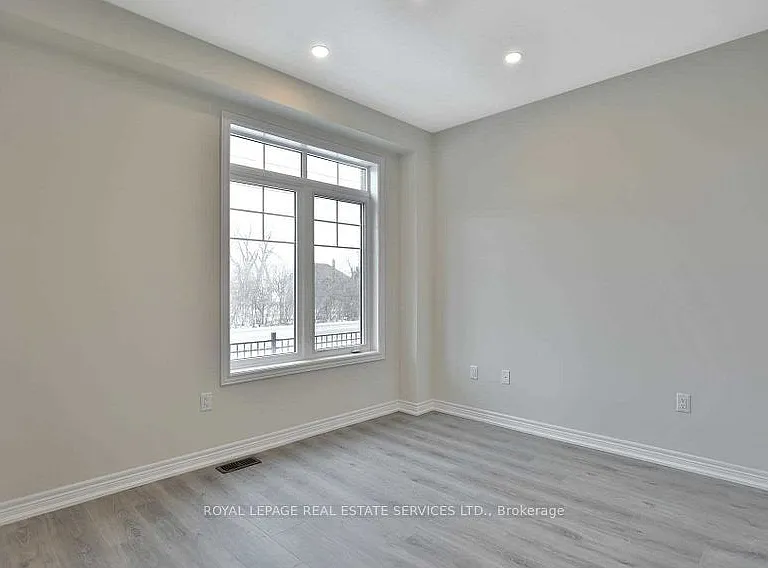 288 Glover Rd #8 — Photo 3