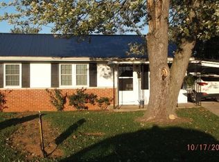 106 Evergreen Cir, Cynthiana, KY 41031