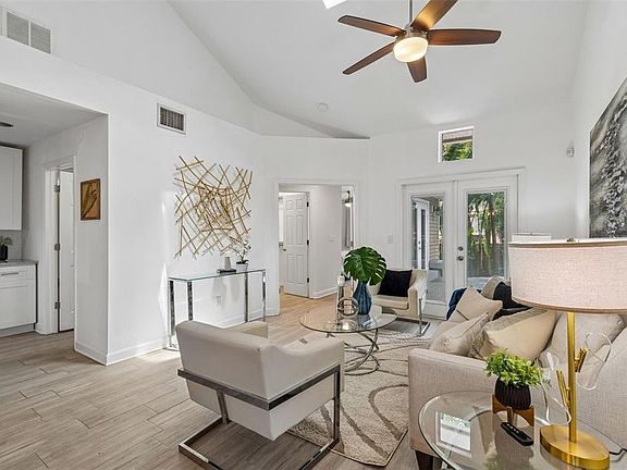 4th image of 4418 W NORTH B STREET