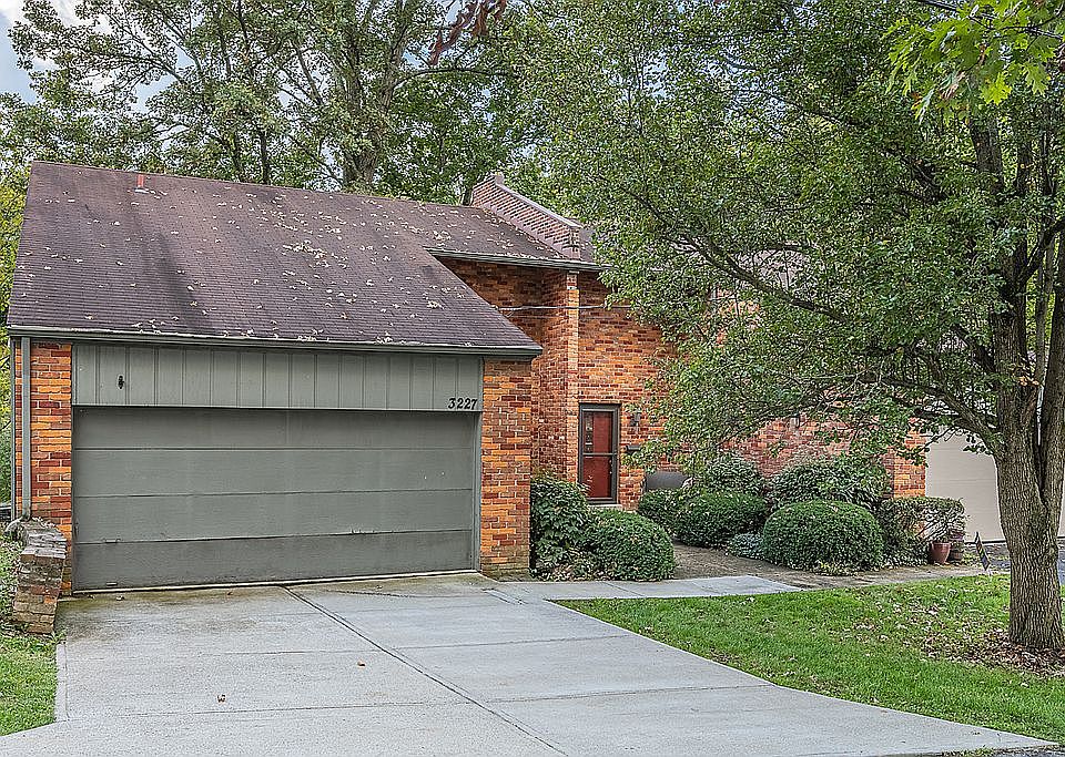 1st image of 3227 Close Ct