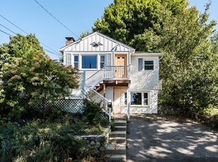 131 Pine Hill Cir, Waltham, MA 02451