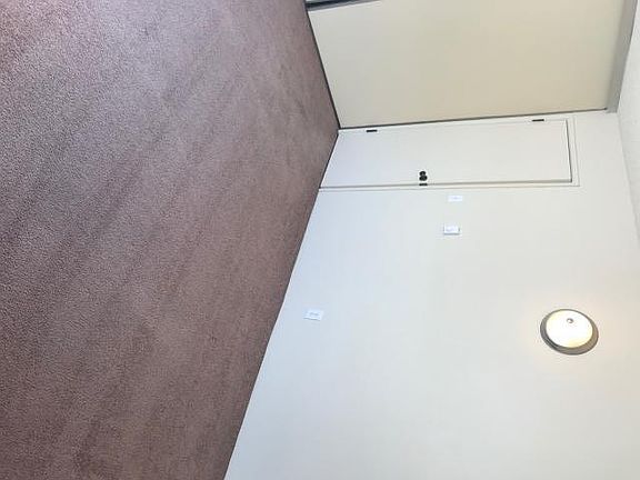 5th image of 4131 11th Ave NE APT 401
