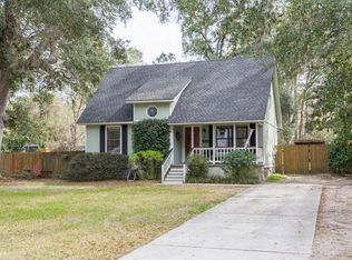 4 Ashley Dr, Beaufort, SC 29907
