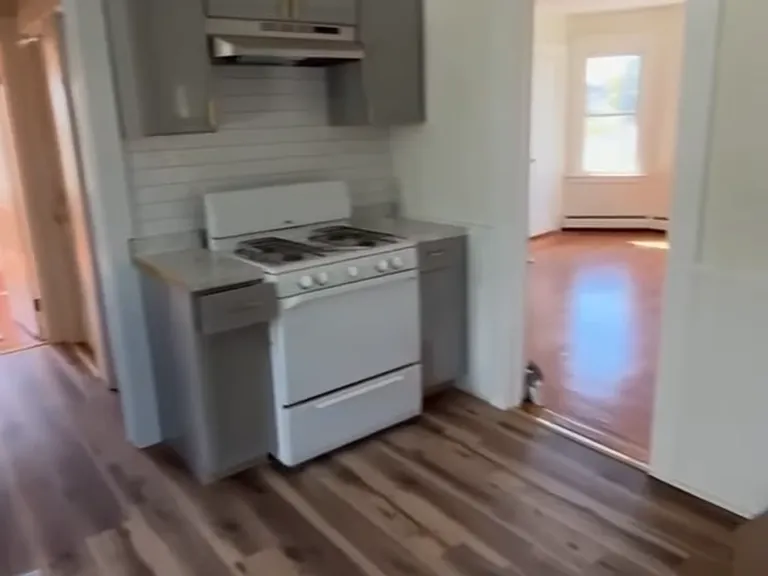 58 Newington Ave #3 — Photo 6