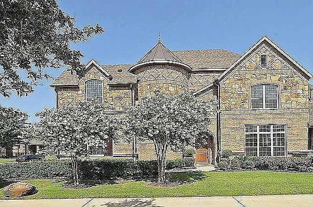 1st image of 3836 Bur Oak Dr