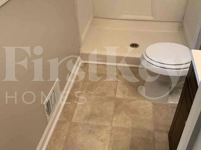 6620 Leisure Trl — Photo 10