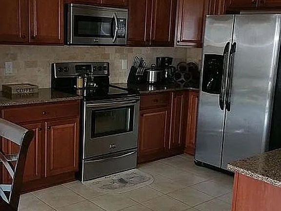 4th image of 7353 San Vista Dr