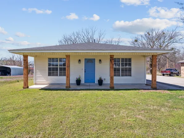 112 S Elliott St, Pryor, OK 74361