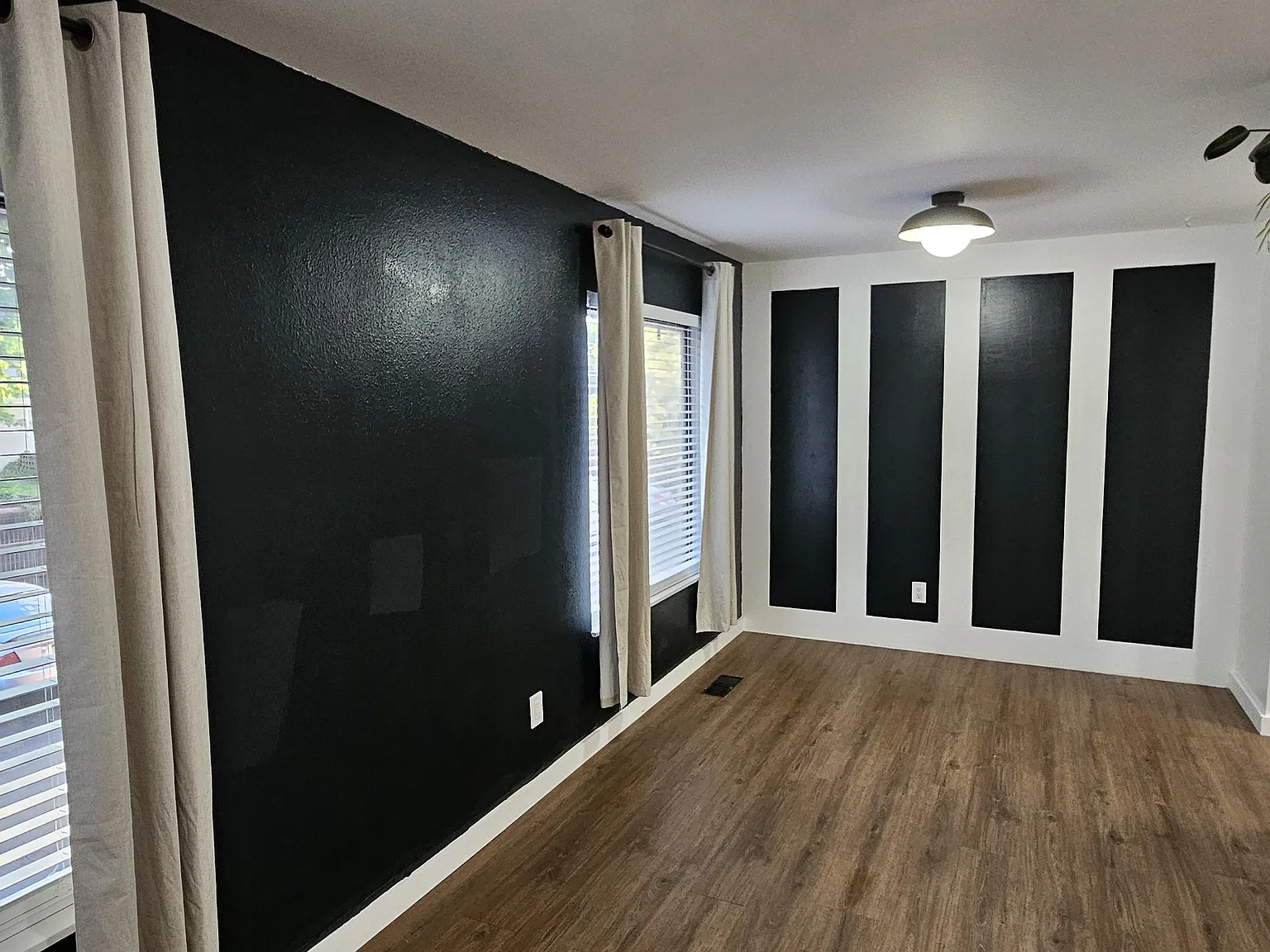 935 Saturn Dr — Photo 4