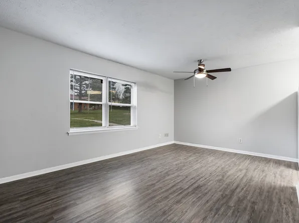 Riverview Apartments
