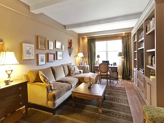 Sold by Sotheby's International Realty | media 7