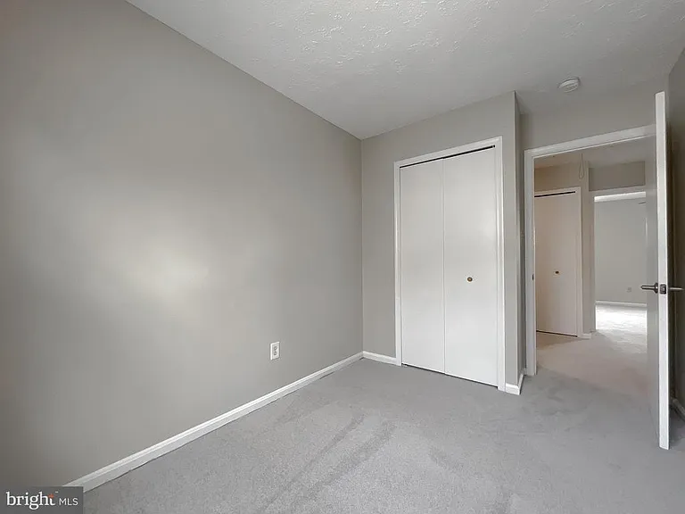 4232 Drake Ct — Photo 14