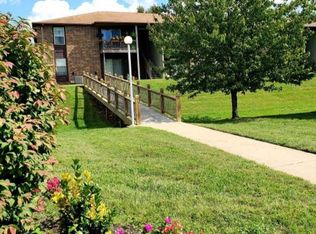 3020 W Farm Road 164 APT H17, Springfield, MO 65807
