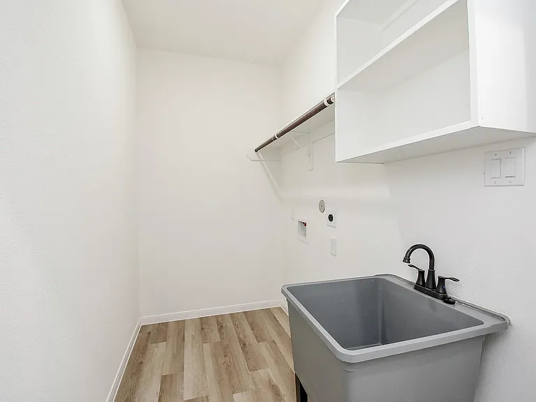 2139 Counter Point Dr — Photo 45