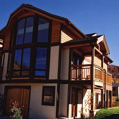 1st image of 1895 Hunters Dr