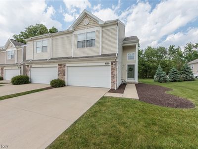 29049 Pembrooke Blvd, Olmsted Township, OH, 44138