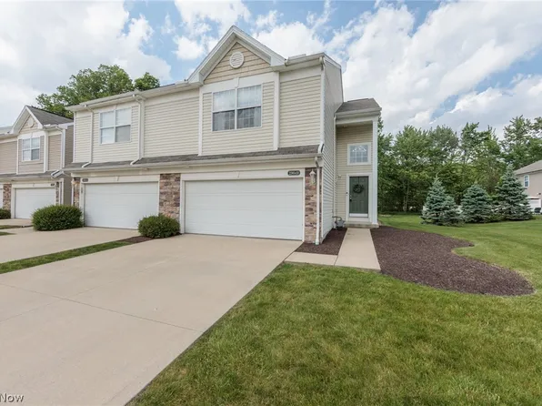 29049 Pembrooke Blvd, Olmsted Township, OH 44138