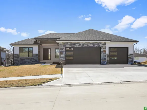 4515 S 202nd Ave, Omaha, NE 68135