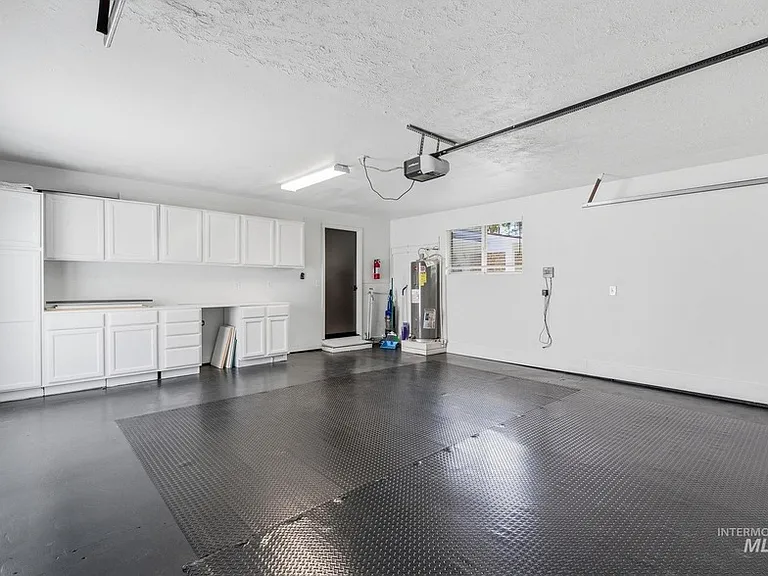 2 car garage