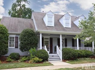 813 Highgrove Dr, Chapel Hill, NC 27516
