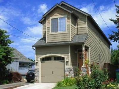 1136 NE 64th Ave, Portland, OR, 97213