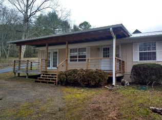 60 Jacobs St, Franklin, NC 28734