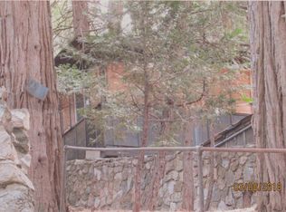 817 Big Oak Rd, Crestline, CA 92325