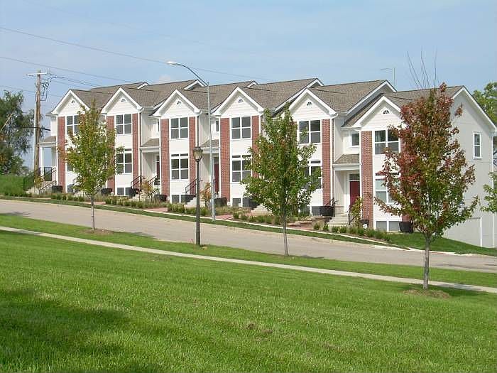 1st image of 1160 E Beacon Hill Ln