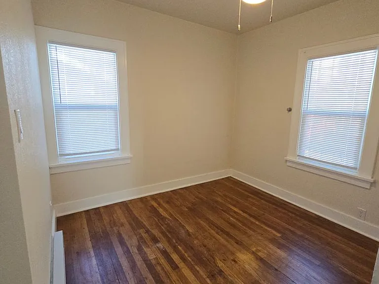 312 Vassar Dr SE — Photo 36