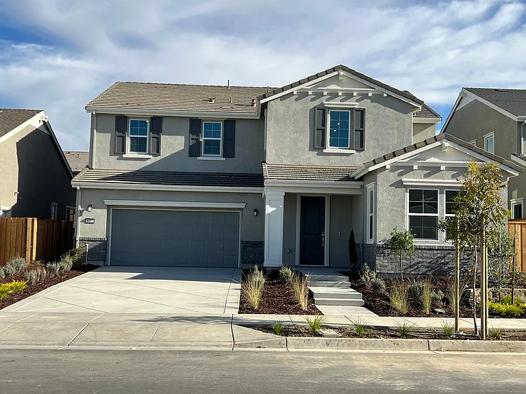 5312 Hinton Dr — Photo 3