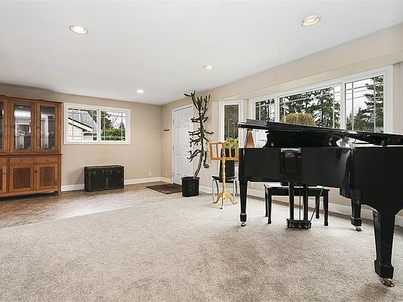 2nd image of 5103 192nd St SW